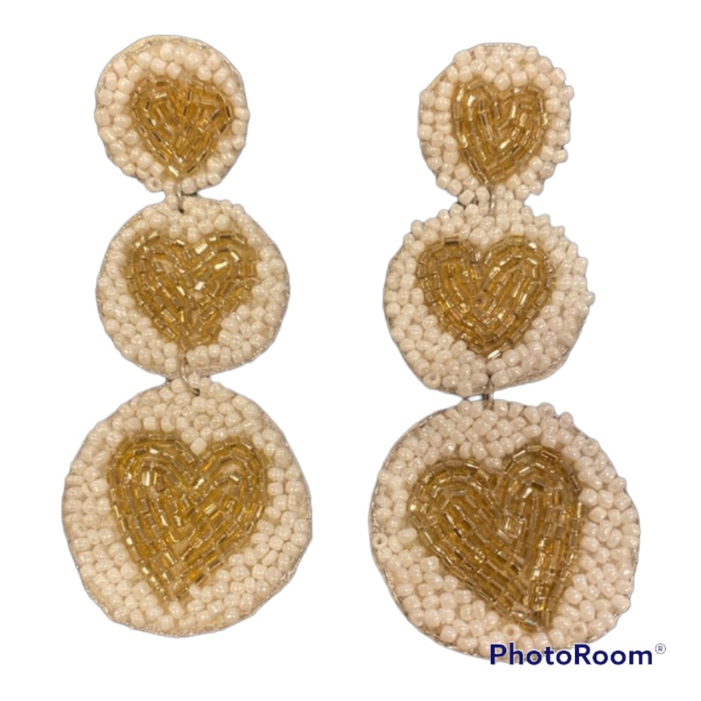 Gold heart beaded dangle earrings NEW